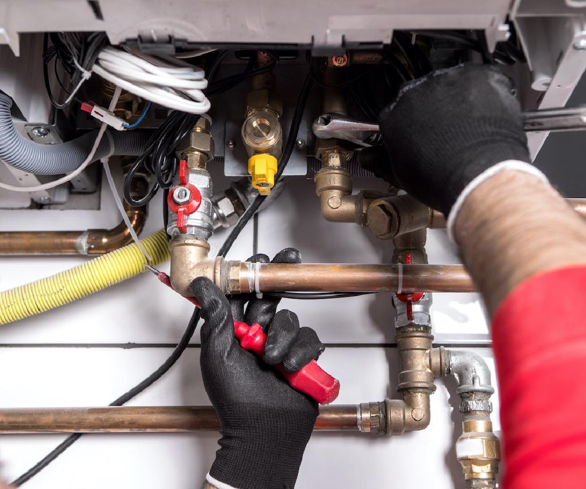 Plumber and heating engineer in Fordingbridge and Hampshire